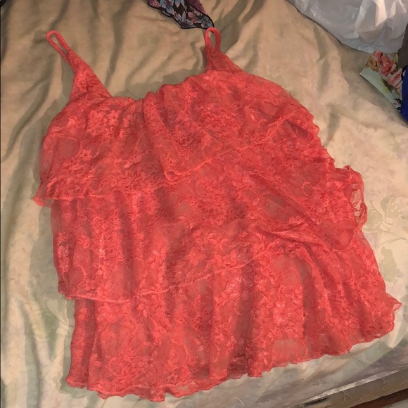 Top - Picture 1 of 1